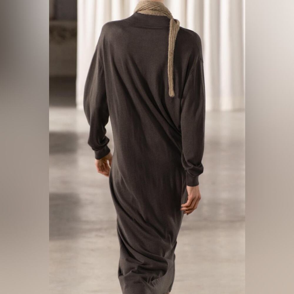 ZARA KNIT DRESS WITH SIDE BUTTONS - Picture 3 of 11